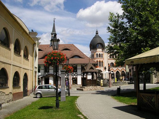 76 Komárno, nádvorie Európy, 06.07.11